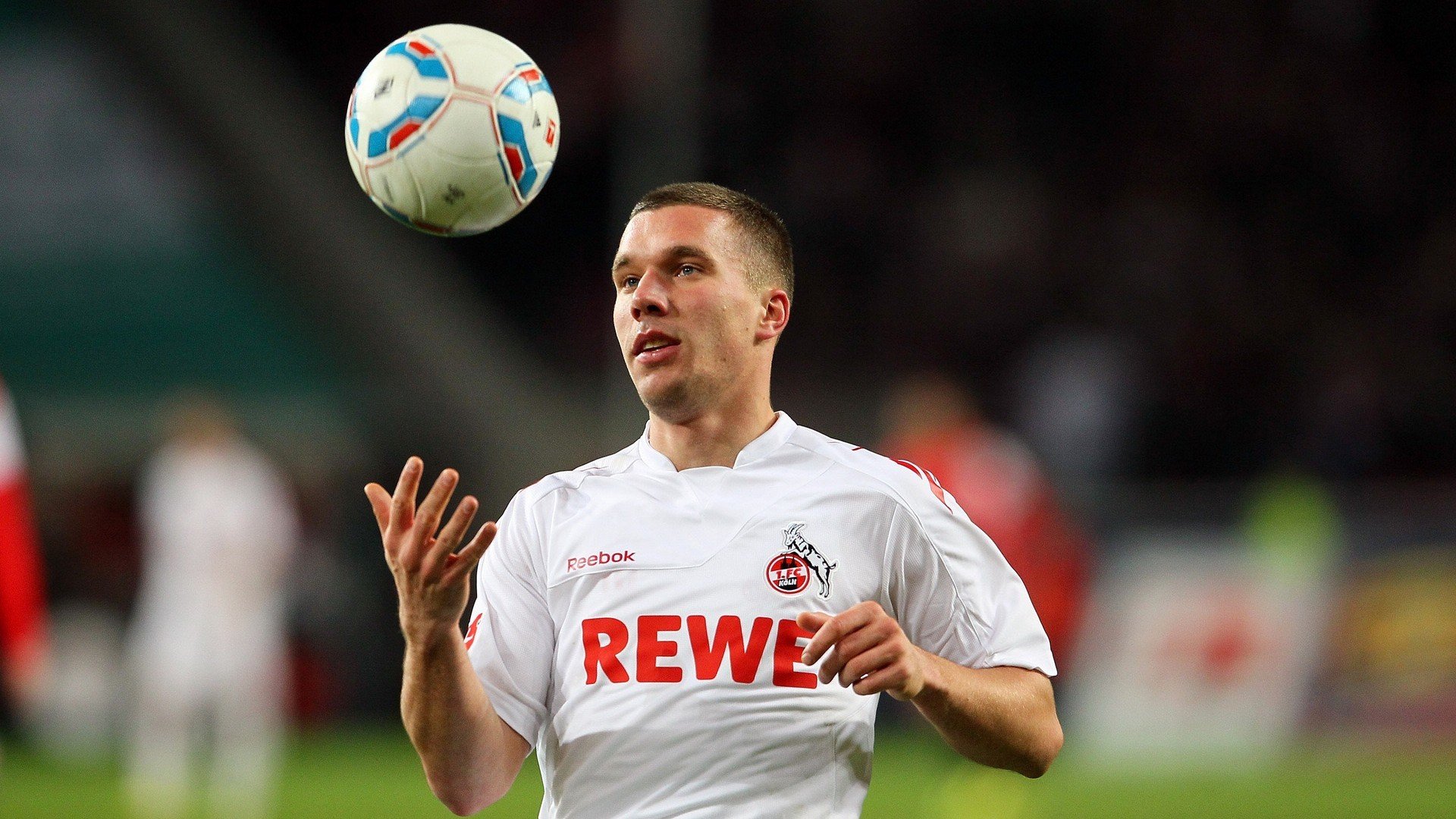 开云首页登录-中国网球新星郑钦文闯入八强，再创个人纪录，7月27日出生的人命运怎么样